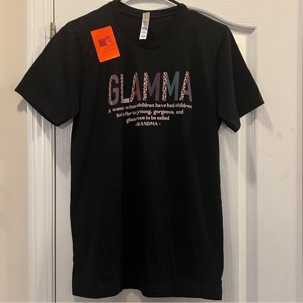 Bella Canvas GLAMMA Short Sleeve Graphic T-shirt Tee Black Size Small Unisex NWT - Picture 4 of 9